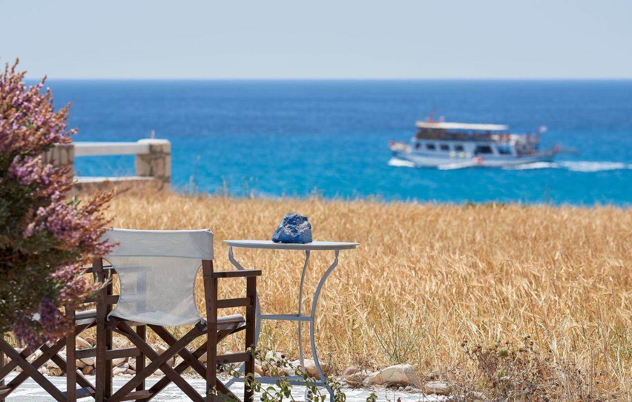 Muses Rooms Milos Provatas Екстериор снимка