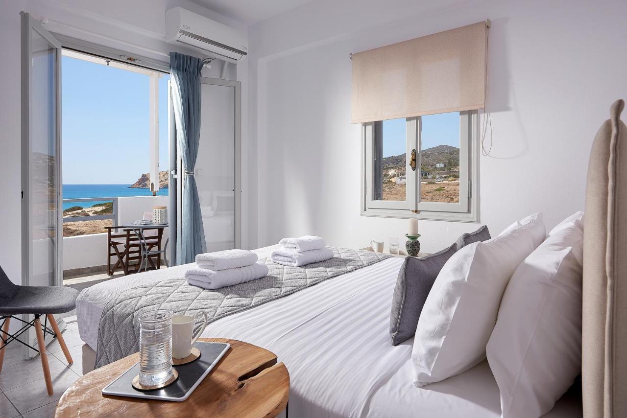 Muses Rooms Milos Provatas Екстериор снимка