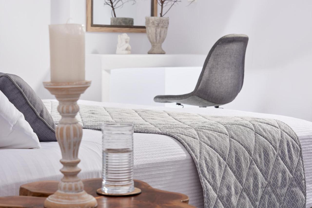 Muses Rooms Milos Provatas Екстериор снимка