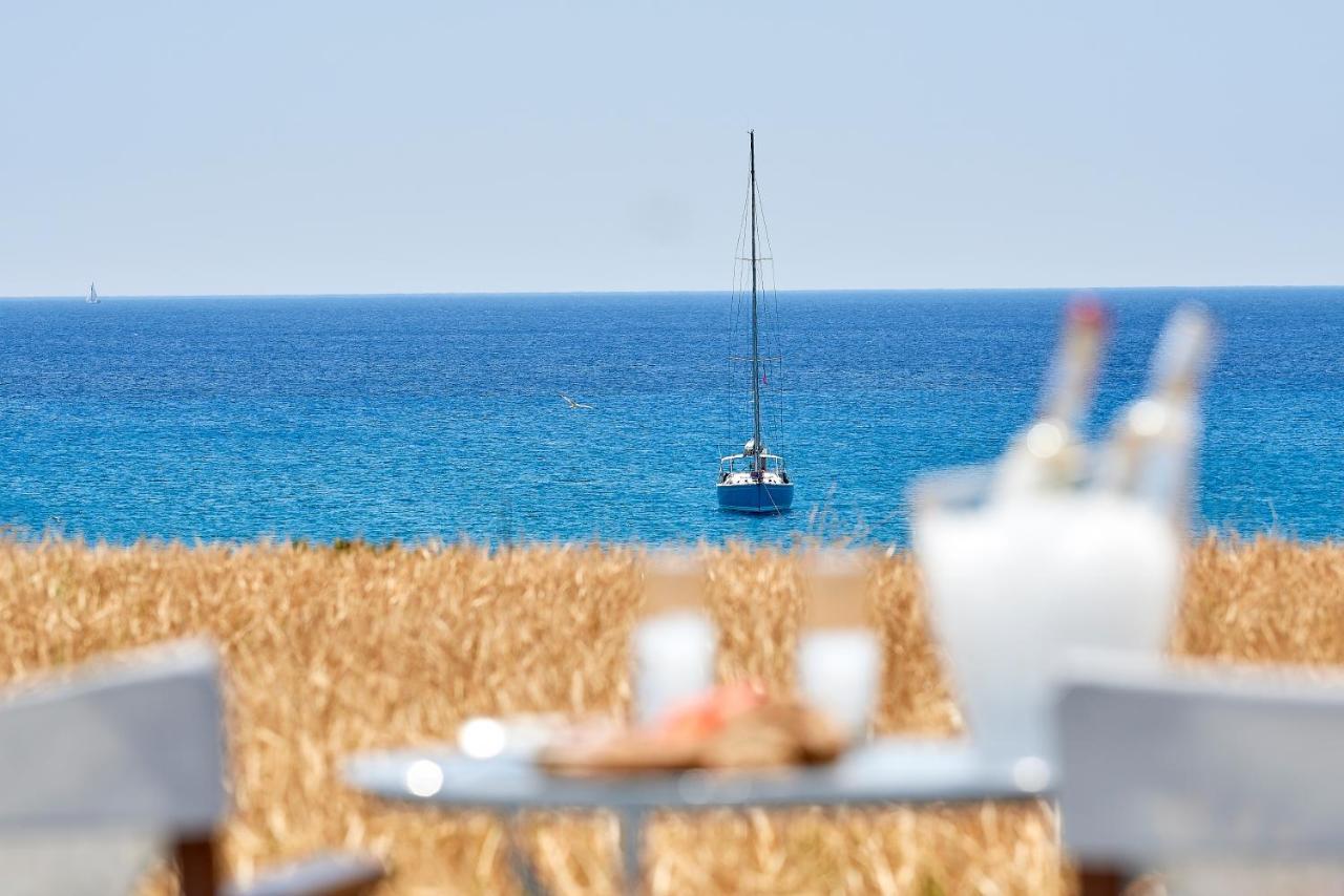 Muses Rooms Milos Provatas Екстериор снимка